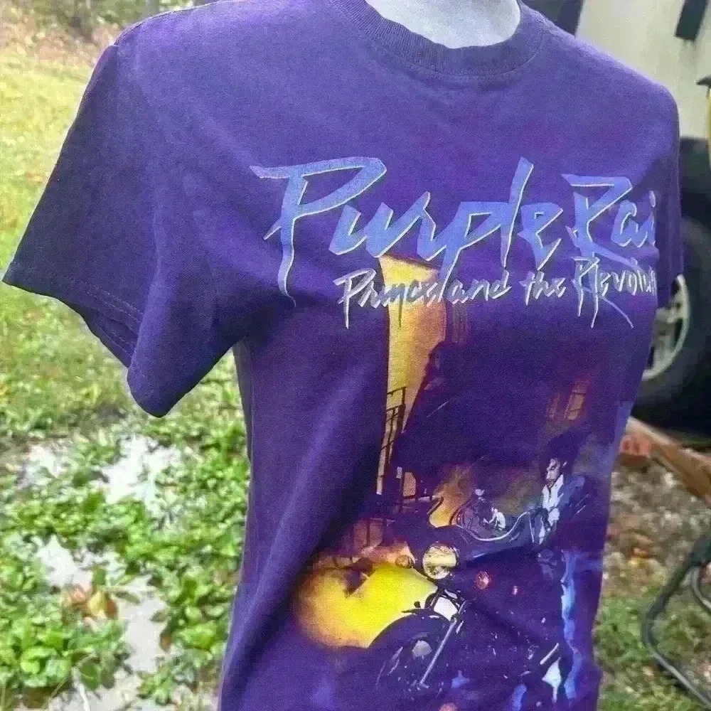 Prince and the Revolution. Vintage T-shirt. Purple Rain. Motorcycle. Concert Tee - Picture 3 of 5